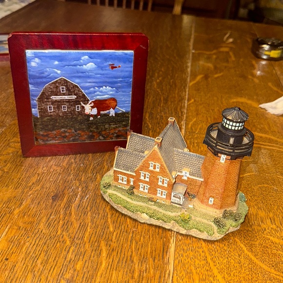 Block Island Souvenirs - Southeast Lighthouse “Harbor Lights” Cow Painting Tile - Picture 3 of 6